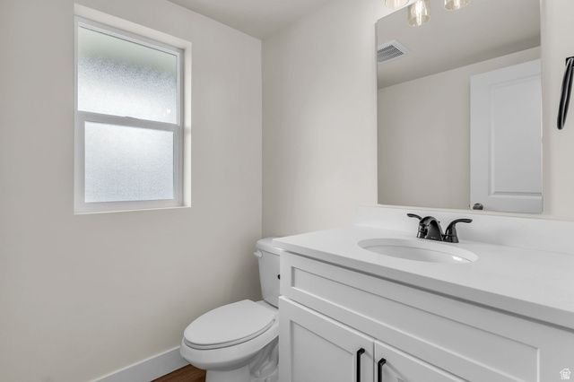 578 W SEVENTH, Midvale, UT 84047