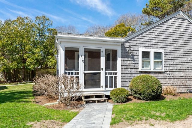 558 Craigville Beach Road 7, Barnstable, MA 02632