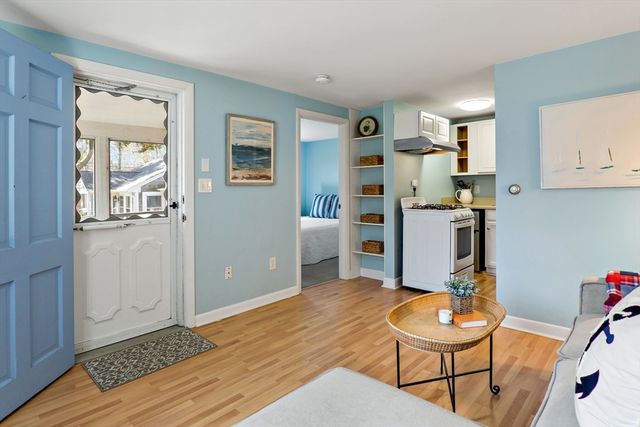 558 Craigville Beach Road 7, Barnstable, MA 02632