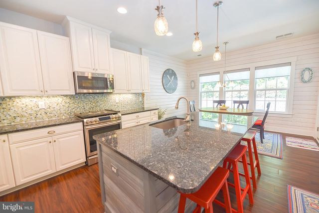 33112 OGRE DR, Ocean View, DE 19970