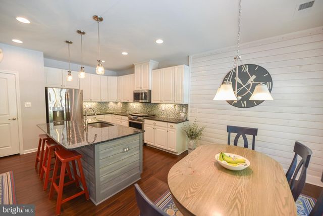 33112 OGRE DR, Ocean View, DE 19970