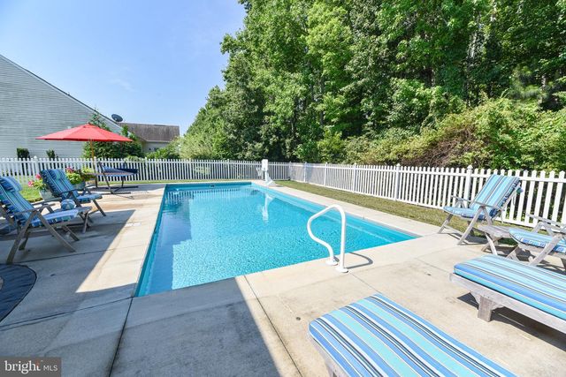33112 OGRE DR, Ocean View, DE 19970