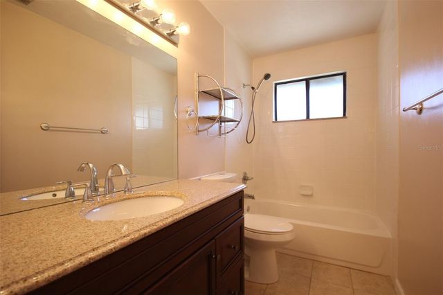 2300 SW 43RD STREET G-2, Gainesville, FL 32607