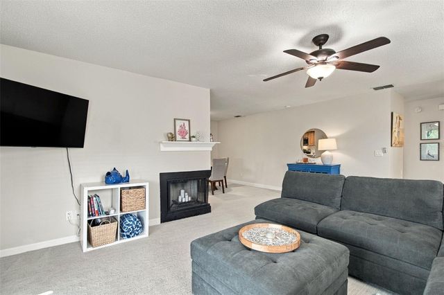 13036 VILLAGE CHASE CIRCLE 13036, Tampa, FL 33618