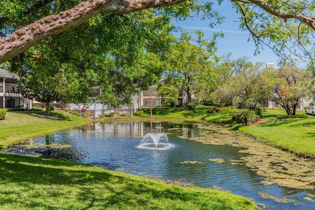 13036 VILLAGE CHASE CIRCLE 13036, Tampa, FL 33618