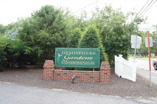 65 Mccormick Terr 6, Stoughton, MA 02072