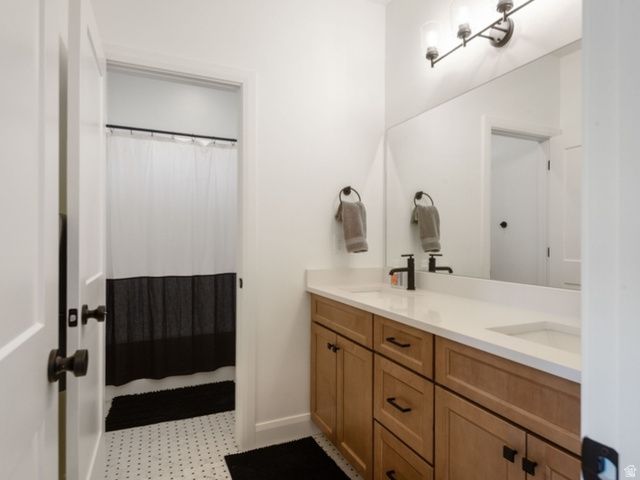 1447 N SHADOW WOOD DR, Kaysville, UT 84037