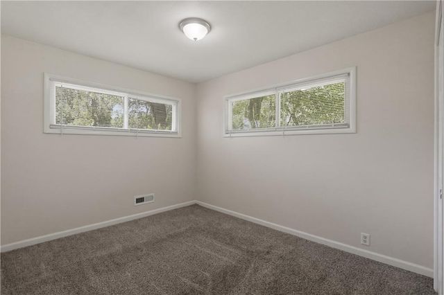 7802 E 112 Street, Kansas City, MO 64134