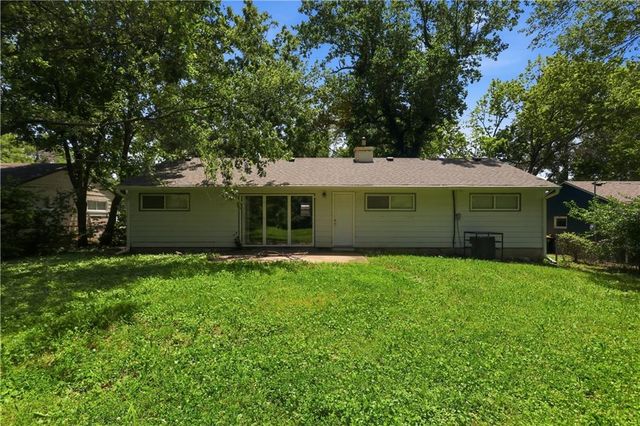 7802 E 112 Street, Kansas City, MO 64134