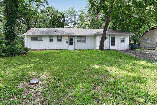 7802 E 112 Street, Kansas City, MO 64134