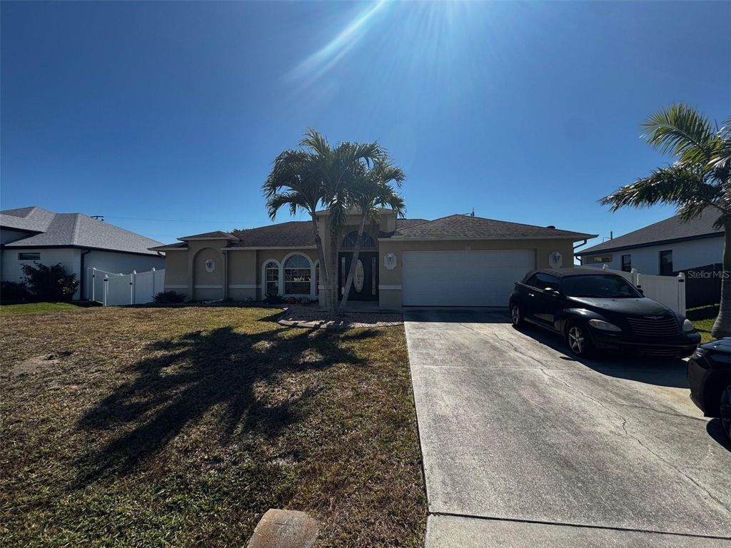 Image 2 of property listing at 2020 SAVONA PARKWAY W, Cape Coral, FL 33914