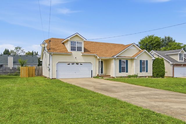 2423 McCalls Way, Clarksville, TN 37042