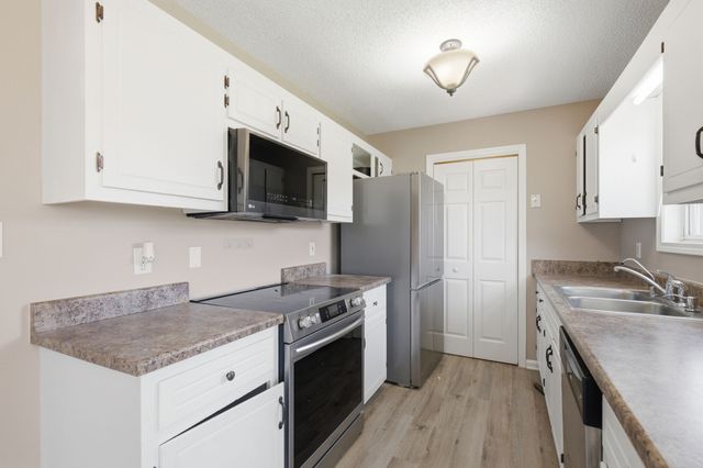 2423 McCalls Way, Clarksville, TN 37042