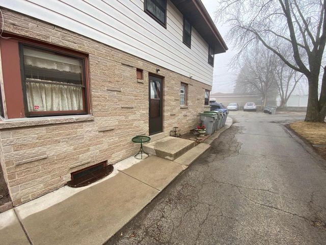 2936 W Parnell AVENUE, Milwaukee, WI 53221