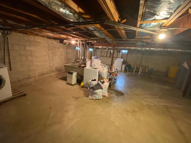 2936 W Parnell AVENUE, Milwaukee, WI 53221