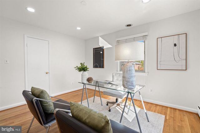 6200 ROCKHURST RD, Bethesda, MD 20817