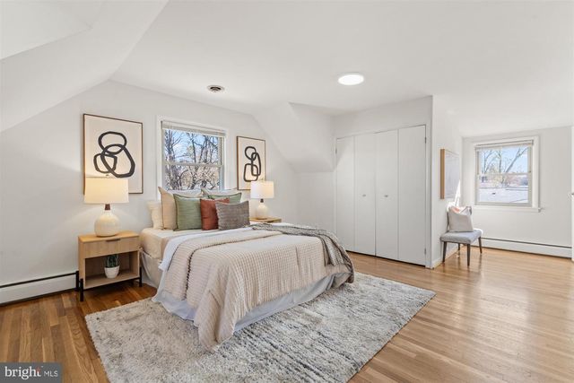 6200 ROCKHURST RD, Bethesda, MD 20817