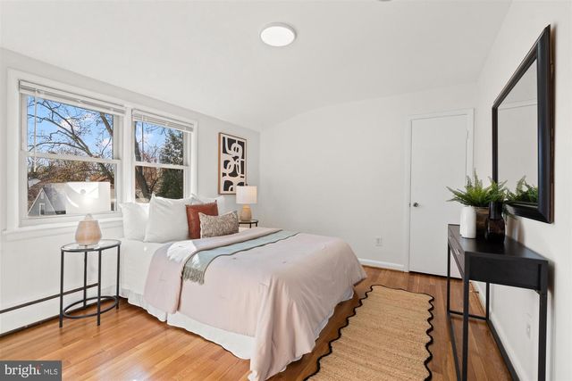 6200 ROCKHURST RD, Bethesda, MD 20817