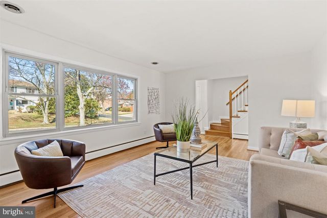 6200 ROCKHURST RD, Bethesda, MD 20817