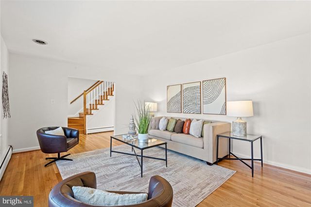 6200 ROCKHURST RD, Bethesda, MD 20817