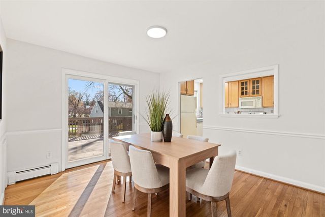 6200 ROCKHURST RD, Bethesda, MD 20817