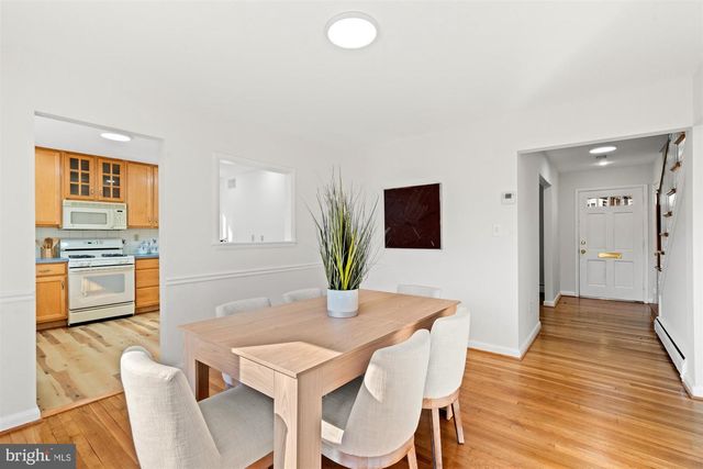 6200 ROCKHURST RD, Bethesda, MD 20817