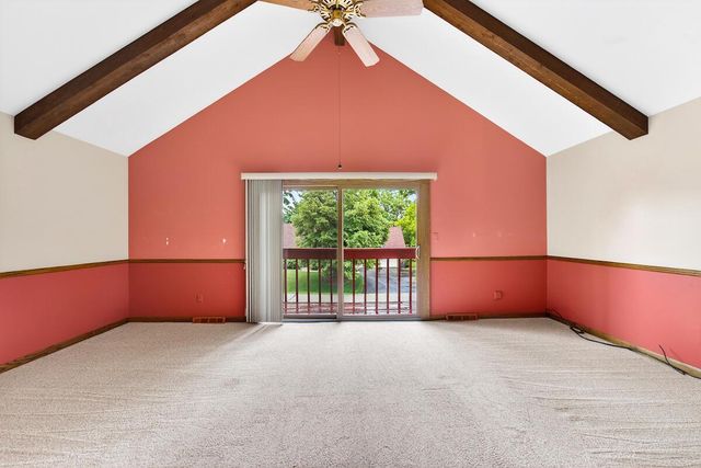 6028 Quaker Hill ROAD, Racine, WI 53406