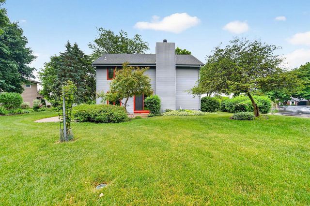 6028 Quaker Hill ROAD, Racine, WI 53406