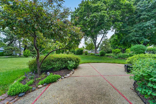 6028 Quaker Hill ROAD, Racine, WI 53406