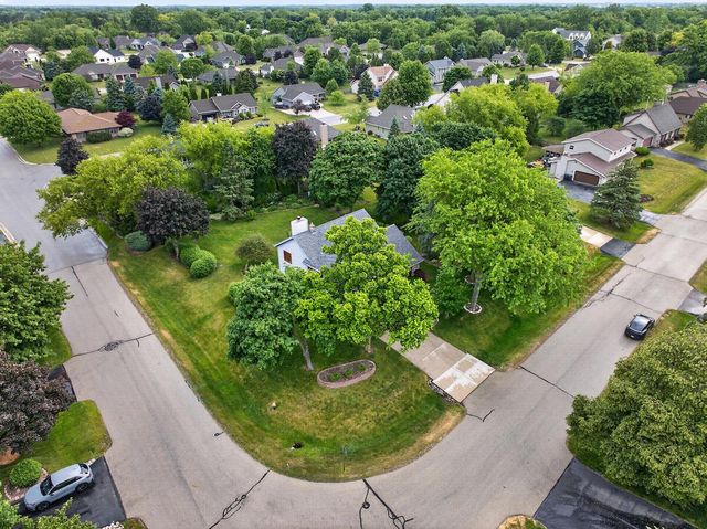 6028 Quaker Hill ROAD, Racine, WI 53406