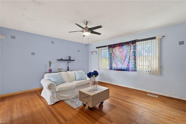 5624 Comanche RD, Virginia Beach, VA 23462
