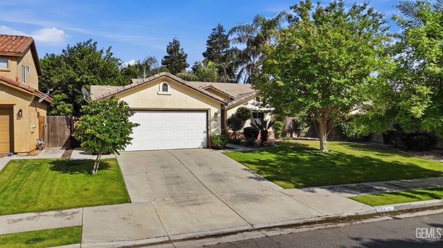 506 Baltimore Drive, Bakersfield, CA 93312