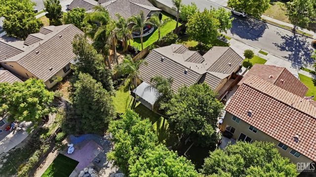 506 Baltimore Drive, Bakersfield, CA 93312
