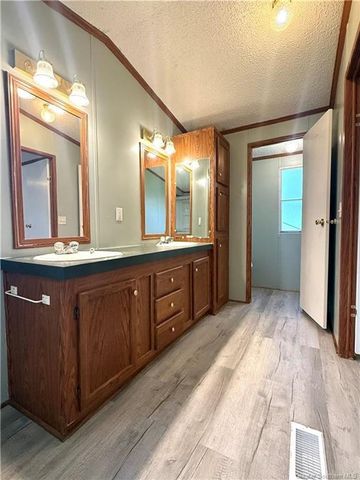 7654 Chris Lane, Lake Charles, LA 70607