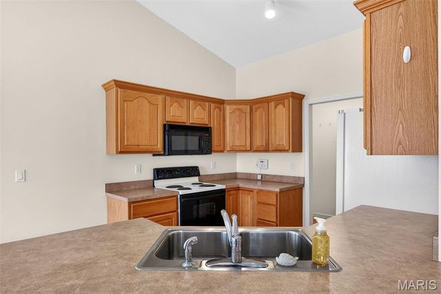 1155 Villa Flora Drive, O'fallon, MO 63366