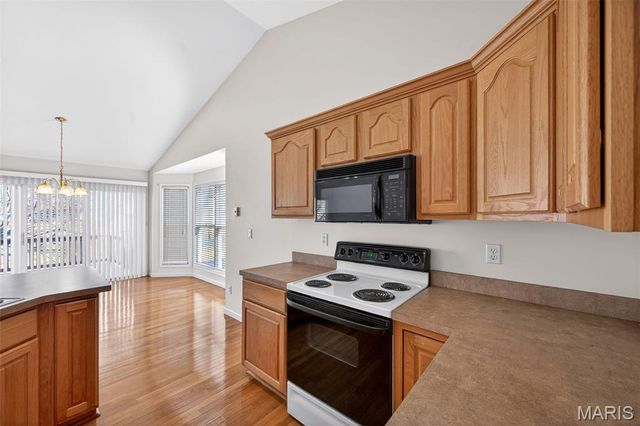 1155 Villa Flora Drive, O'fallon, MO 63366