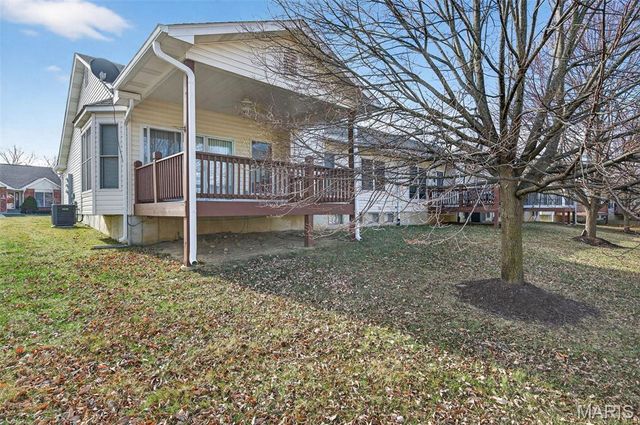 1155 Villa Flora Drive, O'fallon, MO 63366