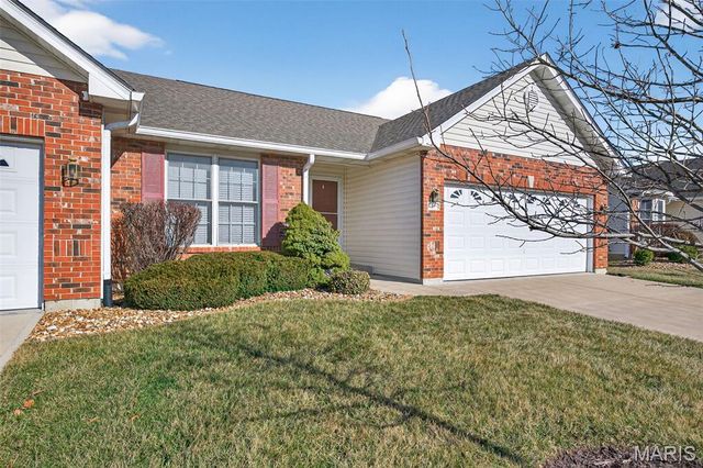 1155 Villa Flora Drive, O'fallon, MO 63366