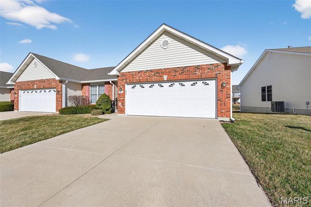 1155 Villa Flora Drive, O'fallon, MO 63366