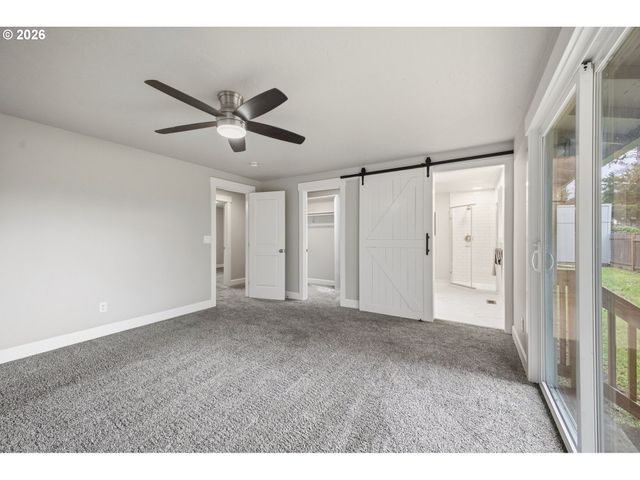 2817 Se 151ST Ave, Portland, OR 97236