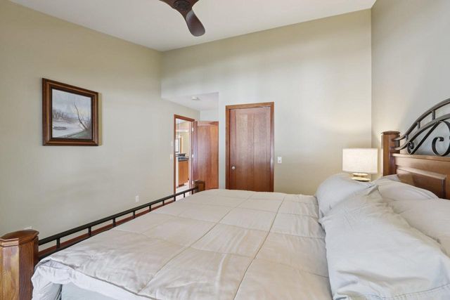 106 Aspen Glen Drive, Spring Green, WI 53588