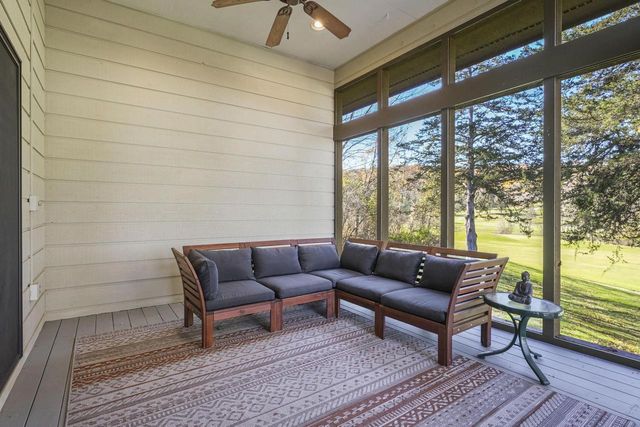 106 Aspen Glen Drive, Spring Green, WI 53588