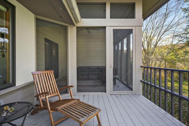 106 Aspen Glen Drive, Spring Green, WI 53588