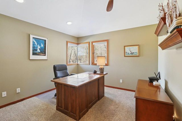 106 Aspen Glen Drive, Spring Green, WI 53588