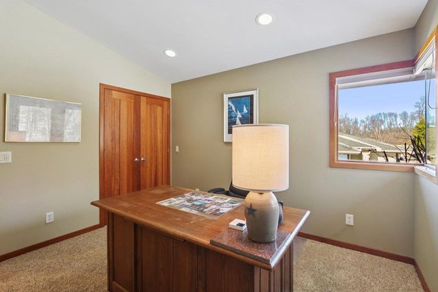 106 Aspen Glen Drive, Spring Green, WI 53588