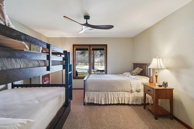 106 Aspen Glen Drive, Spring Green, WI 53588