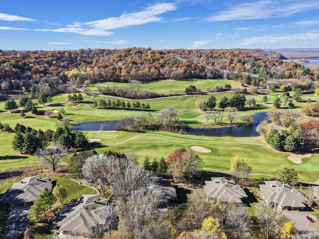 106 Aspen Glen Drive, Spring Green, WI 53588