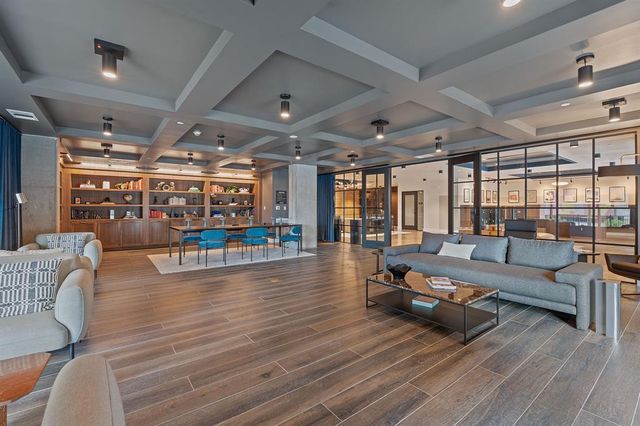 4315 S Congress Ave 423, Austin, TX 78745