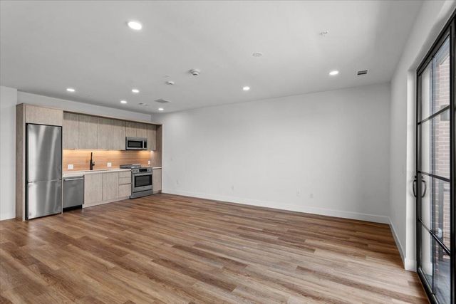 4315 S Congress Ave 423, Austin, TX 78745