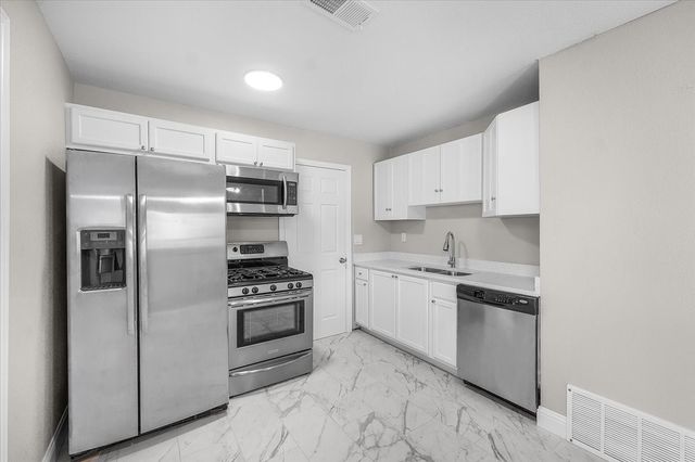 7320 Willis Avenue, Fort Worth, TX 76116